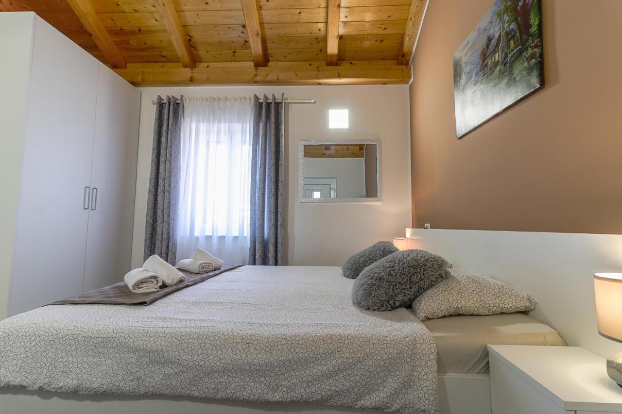 Apartman Juraj I Matej Vrsar Exterior foto